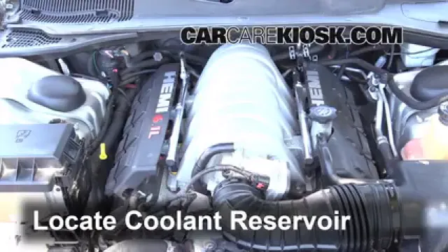 2006 Chrysler 300 C SRT8 6.1L V8 Antigel (Liquide de Refroidissement) Vérifiez le niveau d'antigel